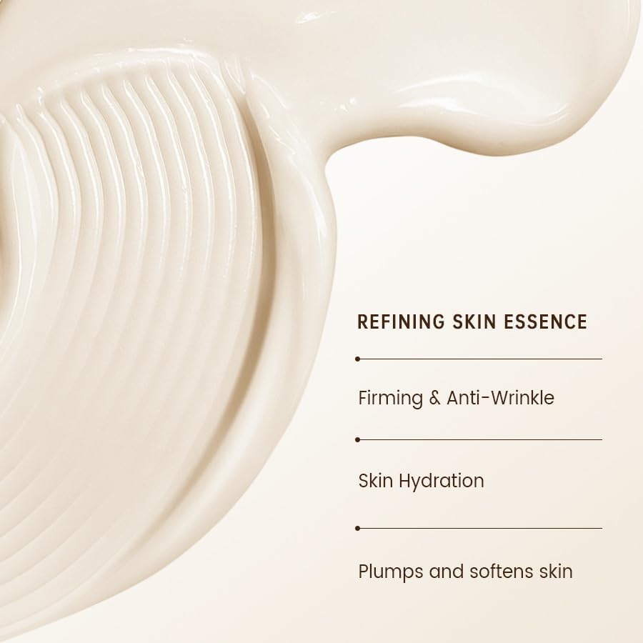 Polypeptide Collagen Elastic Essence Cream silky texture on skin for a velvety finish.