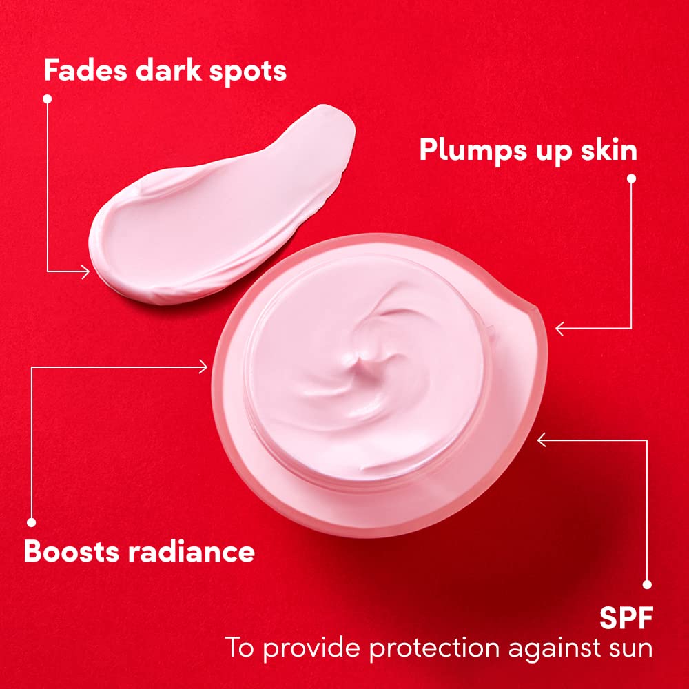 POND'S Age Miracle Whip application spread shows gentle daily use.