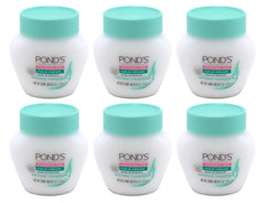 POND'S Cold Cream Make-Up Remover texture close-up reveals rich emollients for comfortable cleansing.