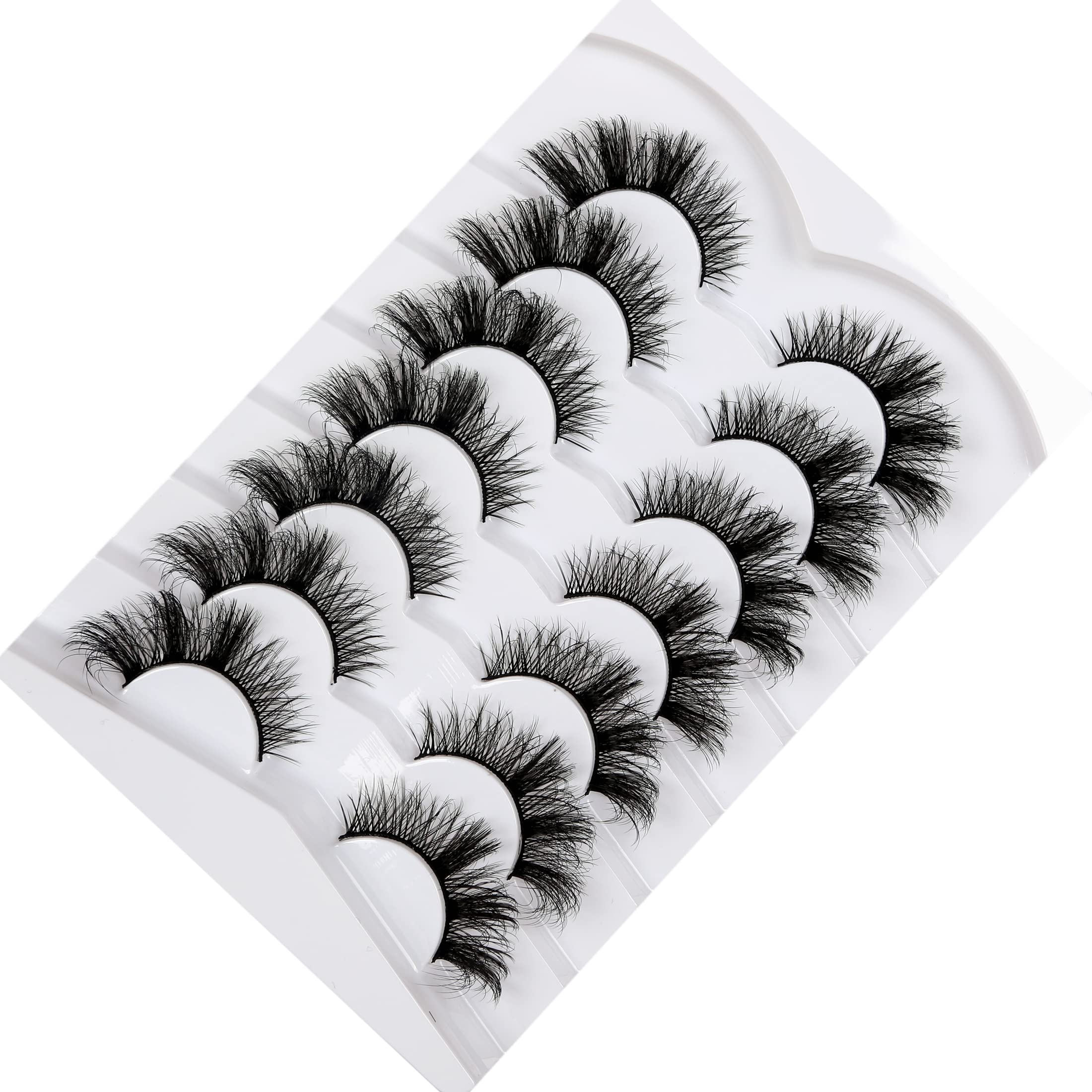 Pooplunch 8D Cat Eye Lashes vegan cruelty-free material for ethical beauty