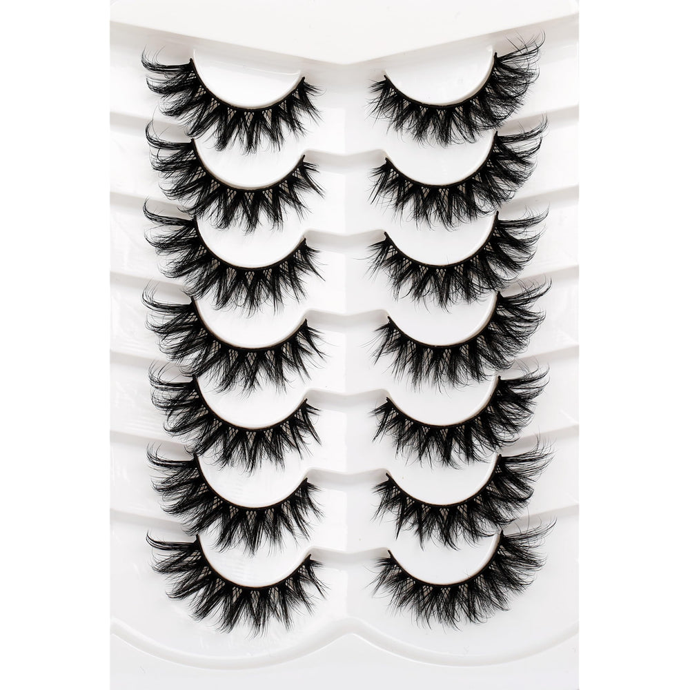 Pooplunch 8D cat-eye lashes for a bold, elongating look.