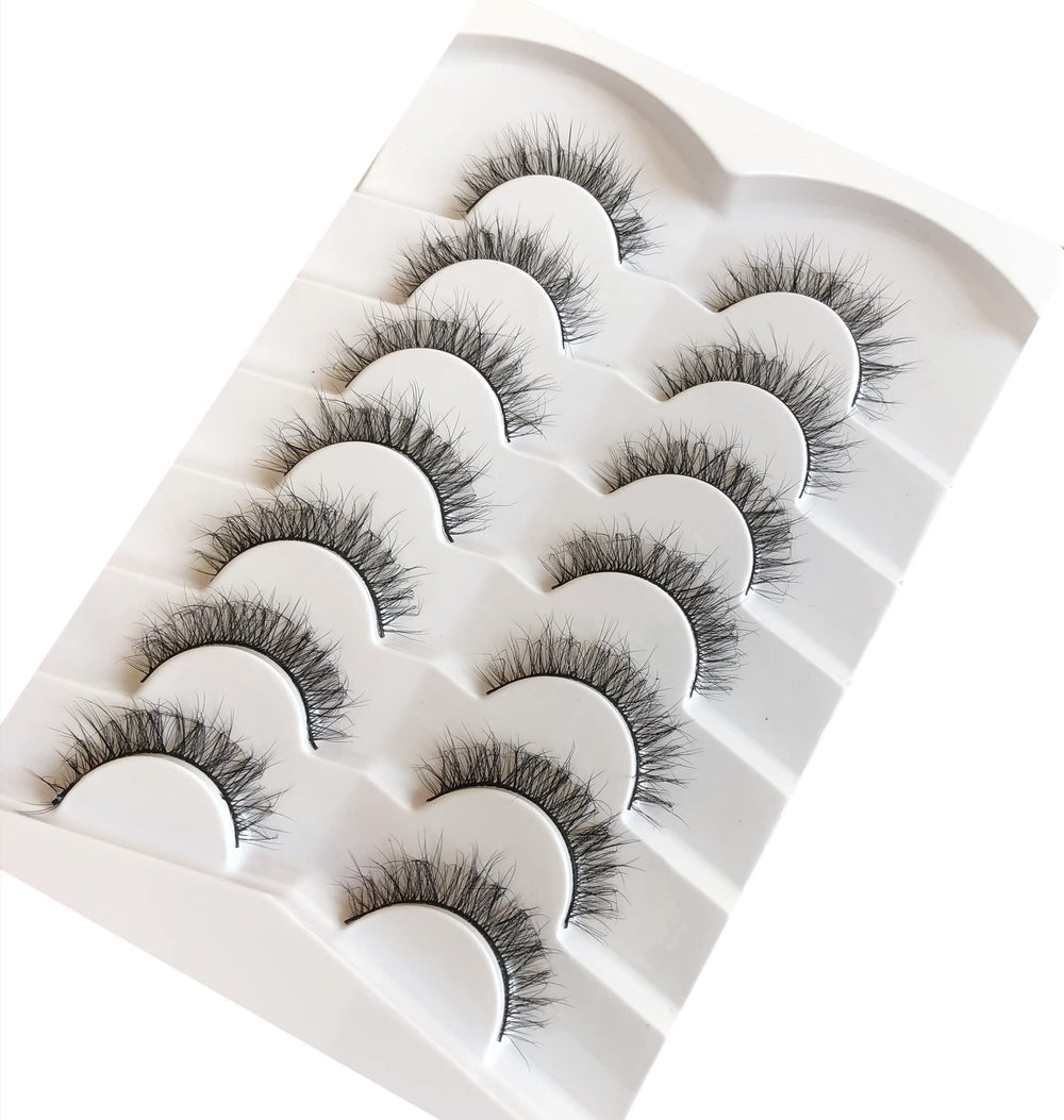 Pooplunch durable reusable lashes close-up showing up to 15 wears.