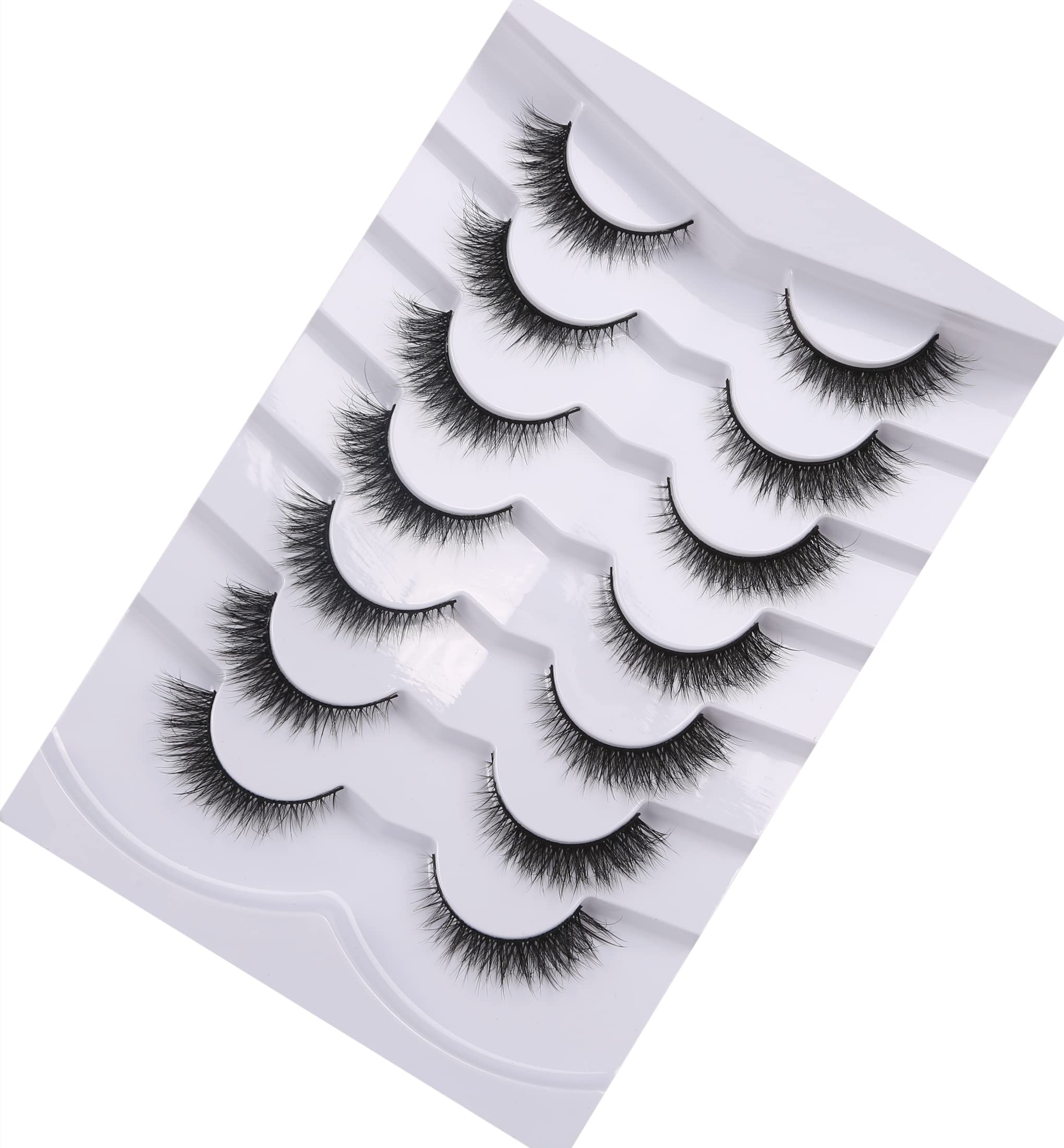 Pooplunch eco packaging protects lashes while reducing waste