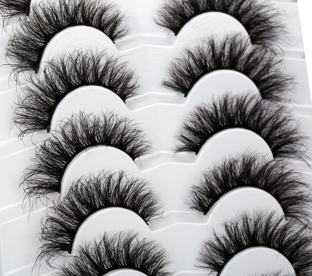 Pooplunch flexible cotton-band lashes offering comfortable all-day wear