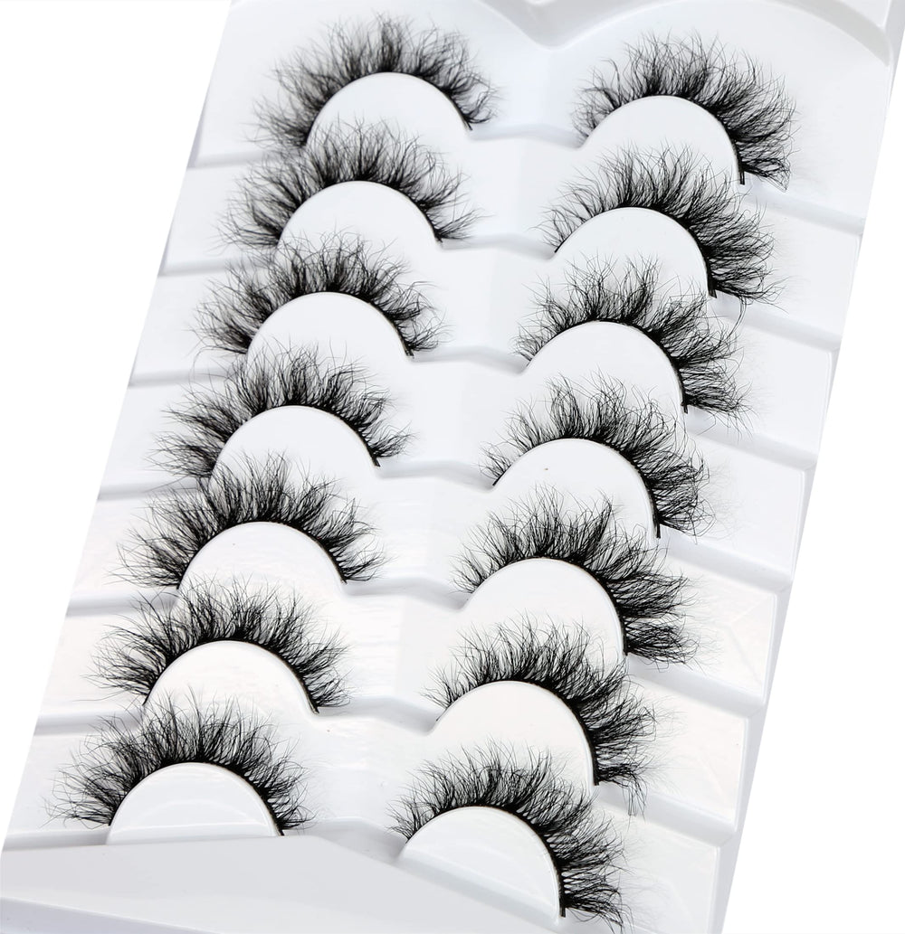 Pooplunch natural flutter appearance for effortless day-to-night transitions.