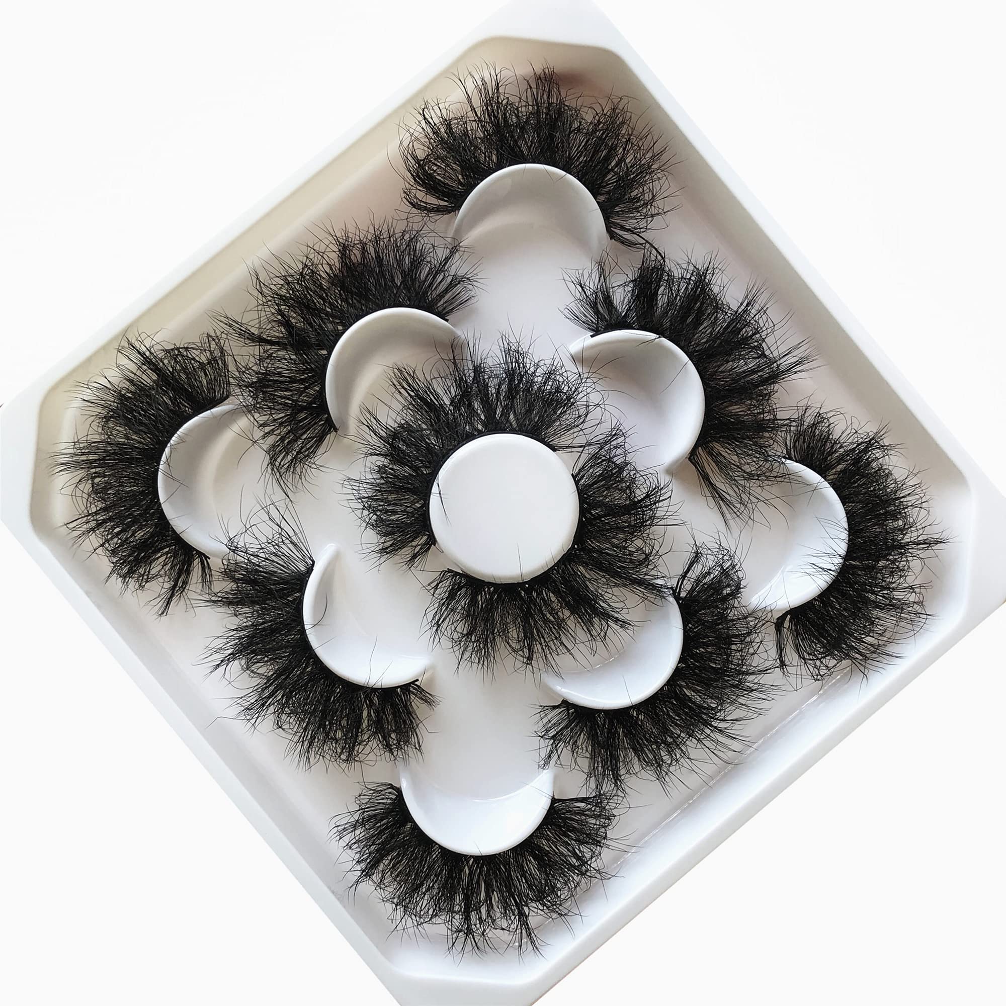 Pooplunch soft cotton band lashes closeup, comfortable all-day wear.