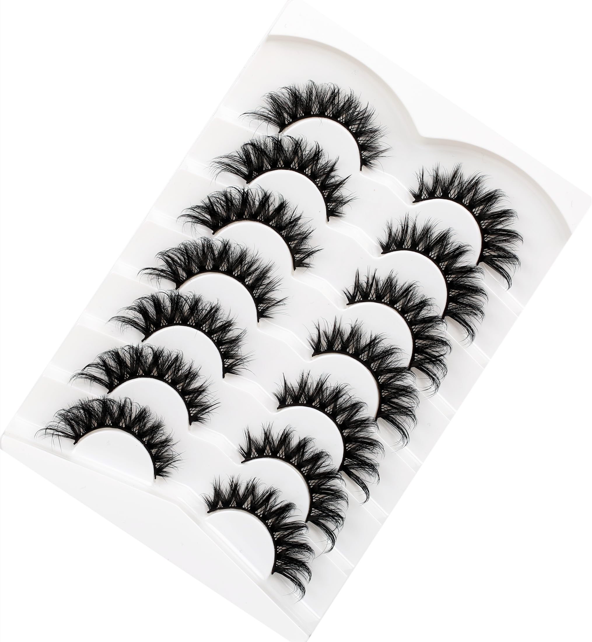 Pooplunch vegan, cruelty-free lashes align with ethical beauty routines.