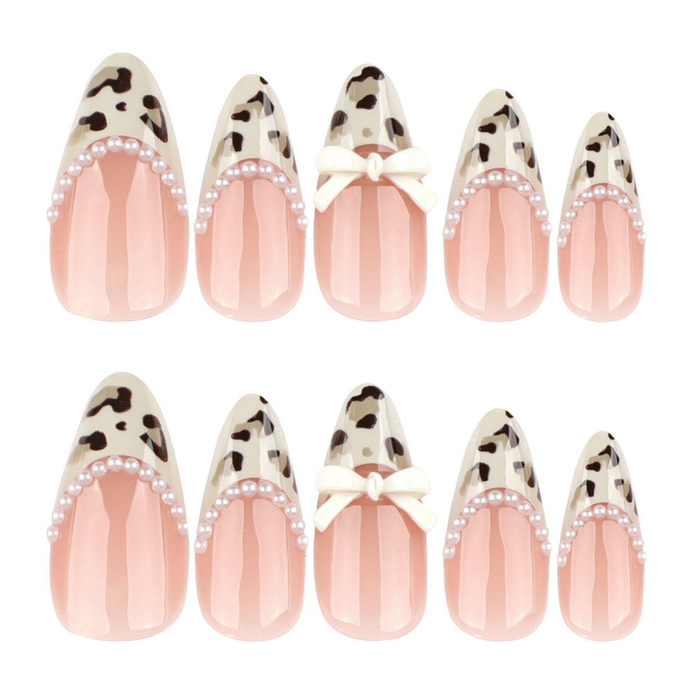 Posyofet jelly adhesive glue secures nails quickly and cleanly.