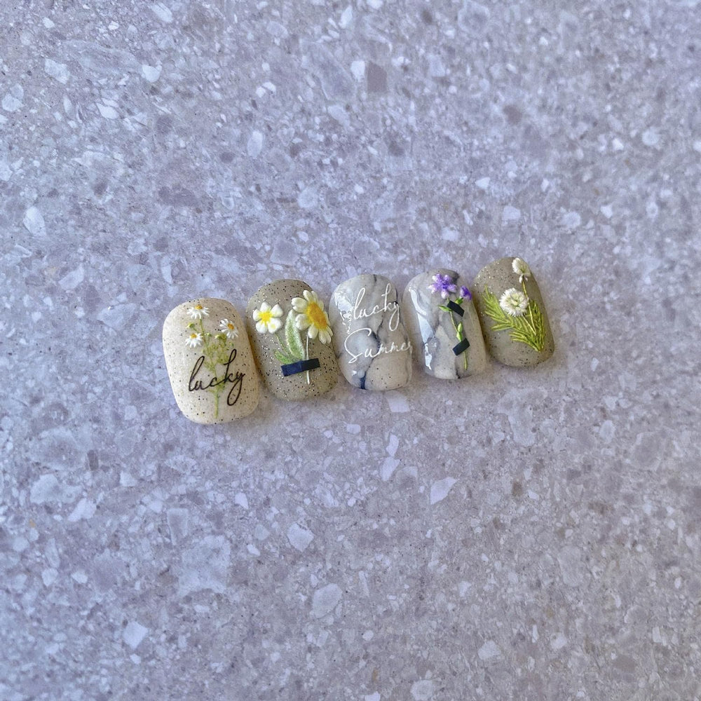 POWPOP 3D bump effect adds depth to nail art.