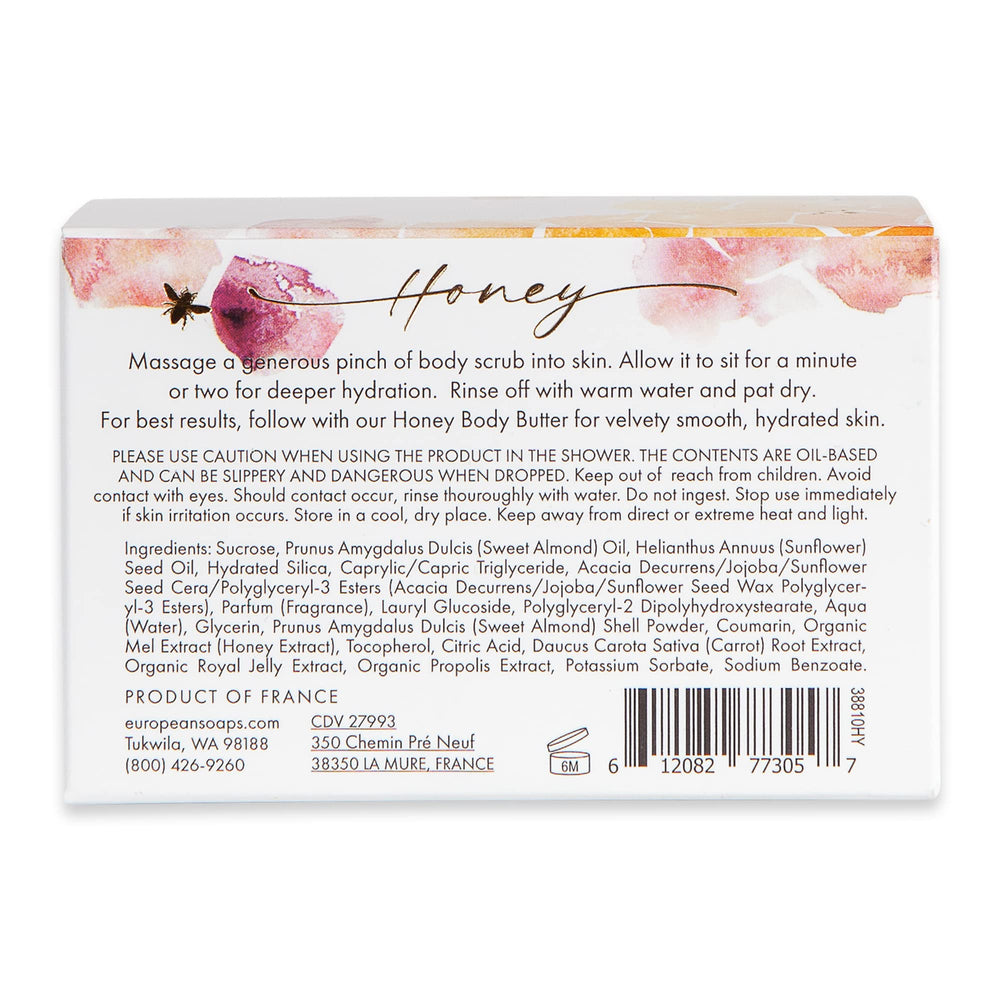 Texture of the exfoliant with sugar and almond shell particles.