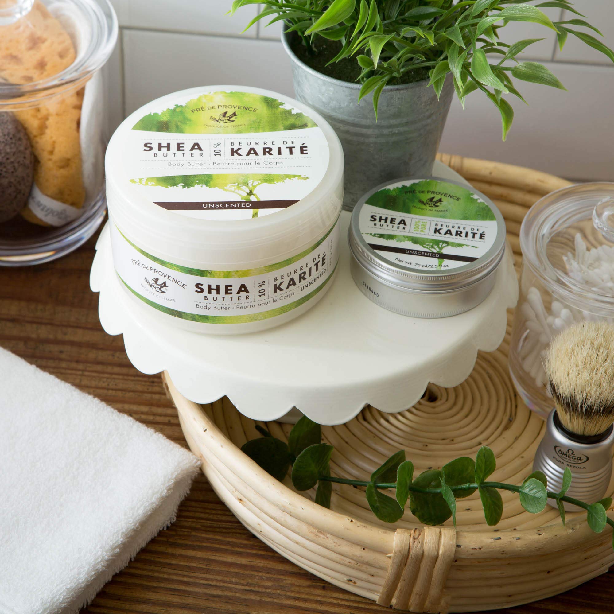 Pre de Provence Shea Butter Bar hands application illustrates quick absorption without greasiness