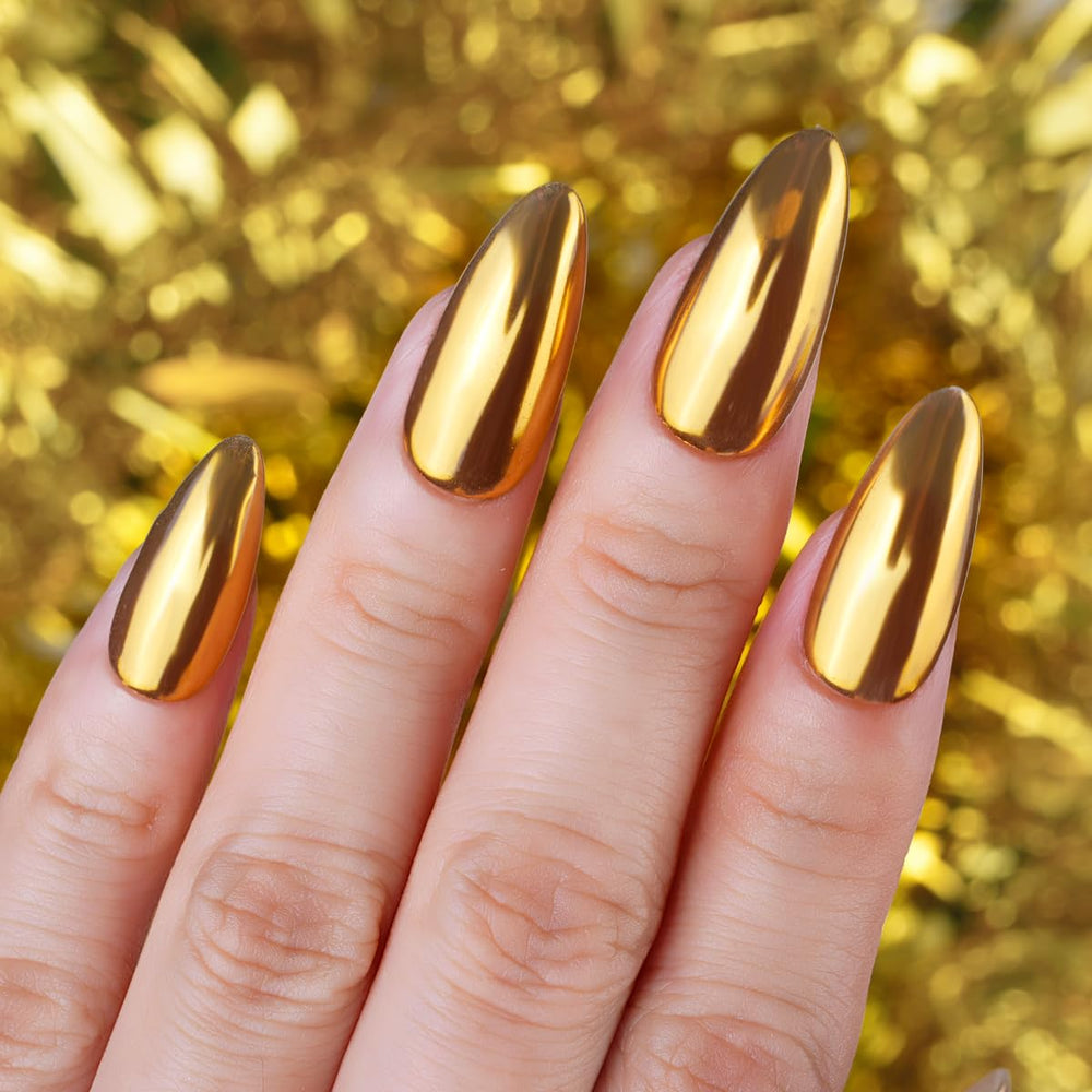PrettyDiva natural nails featuring chrome powder for everyday wear