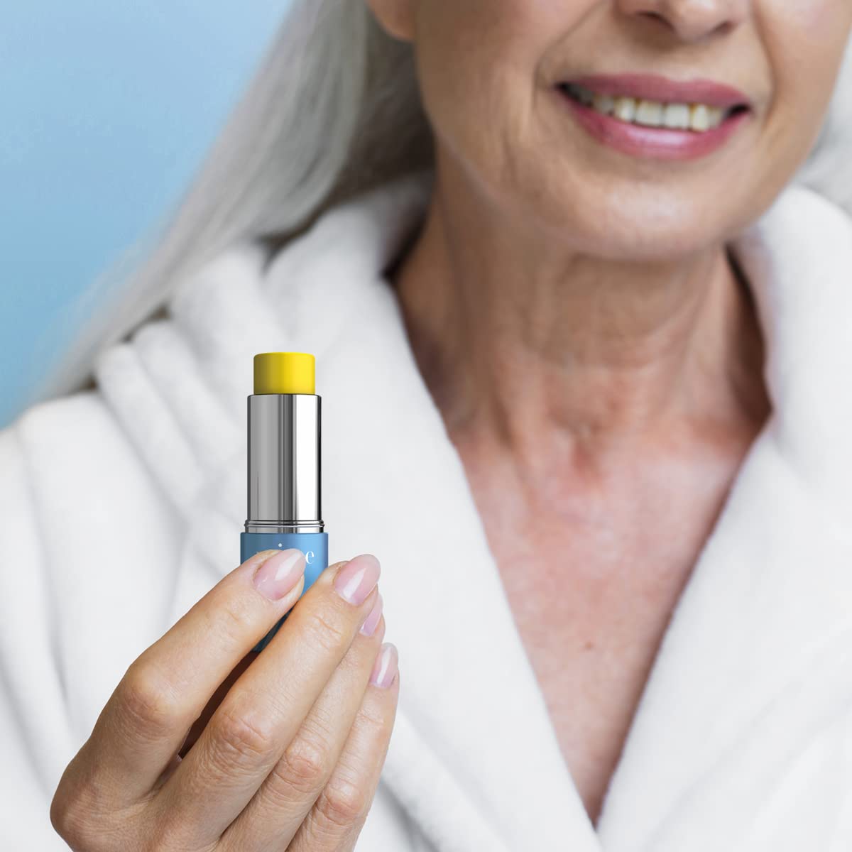 Travel-friendly Prime Prometics PrimeWand Nourish in a purse for on-the-go hydration.
