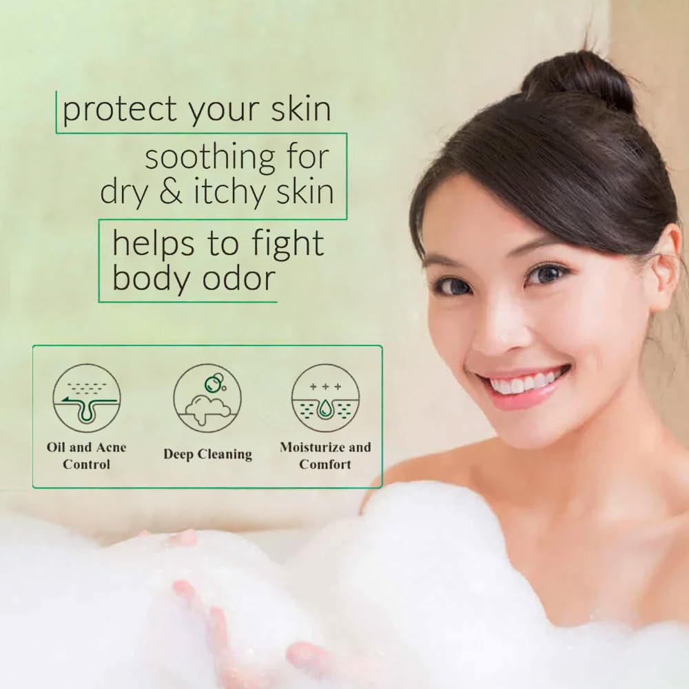 PRONAIL foaming-lather image with thick foam for thorough hand cleaning