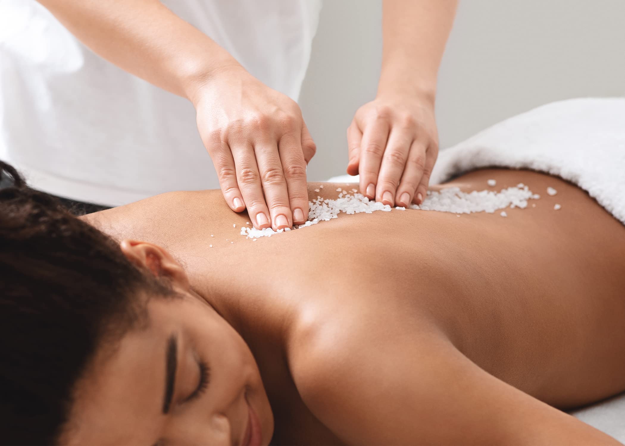 Pure Original Ingredients Epsom Salt coarse crystals used for cleaning and exfoliation