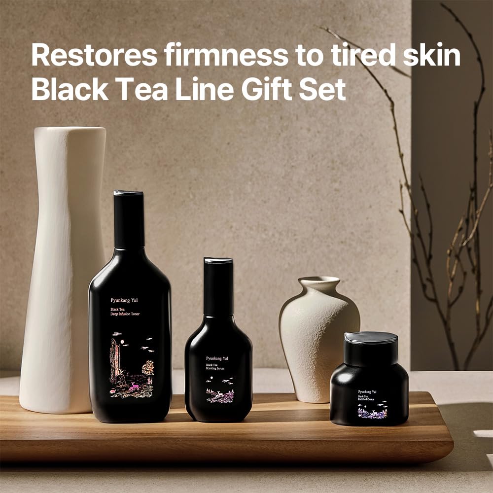 Pyunkang Yul Black Tea Inriched Cream seals in moisture.