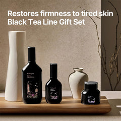 Pyunkang Yul Black Tea Inriched Cream seals in moisture.