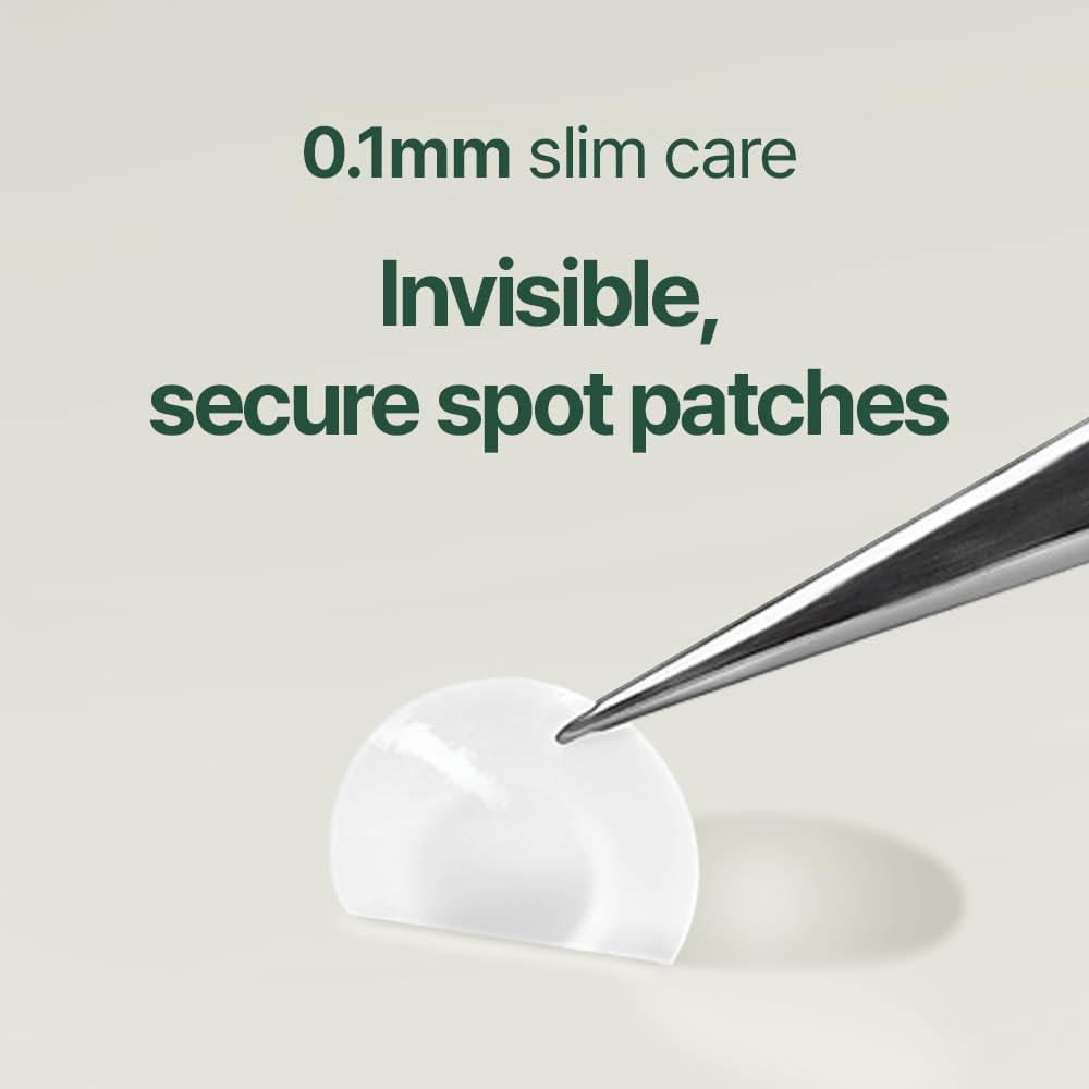 Hydrocolloid fabric close-up highlights moisture absorption from Pyunkang Yul patch.