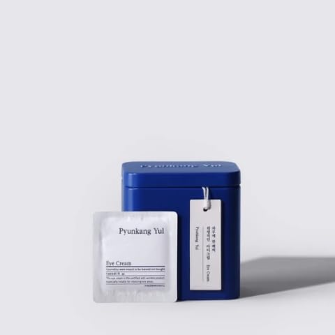 Cream texture close-up showing rich, moisturizing consistency for delicate eye skin