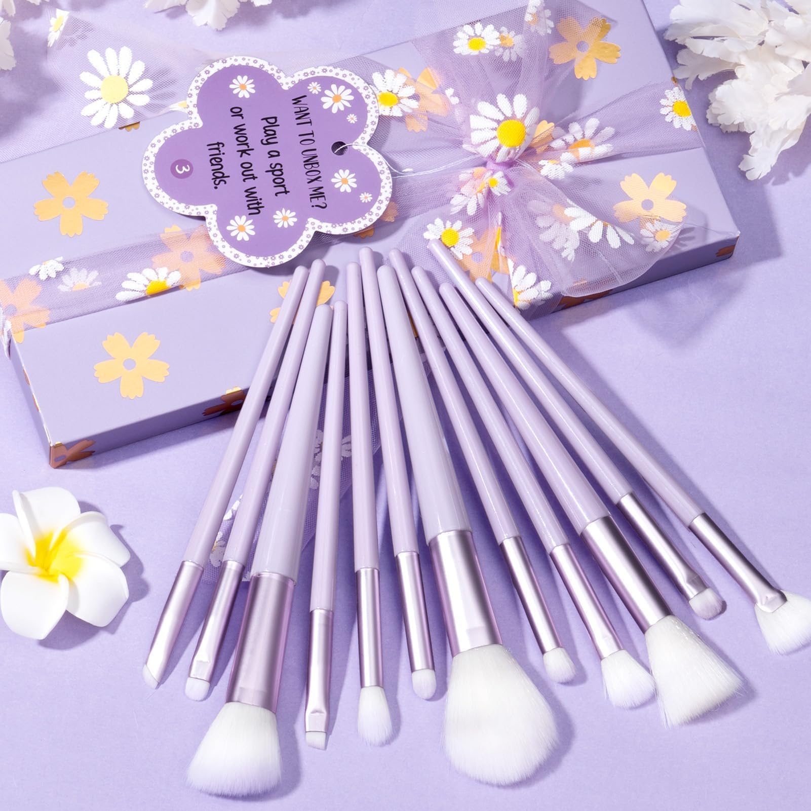 Qinline jewelry box with bracelets and necklace, keeps treasures organized.