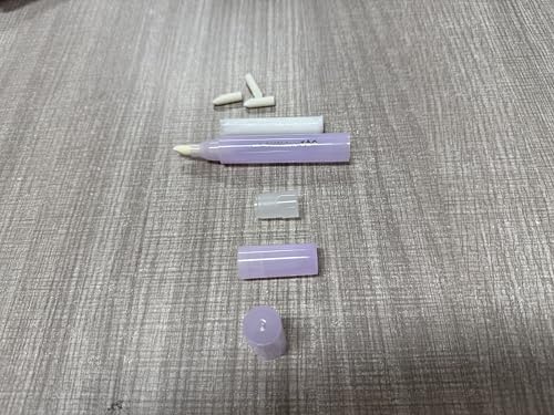 QIUFSSE Nail Polish Remover Pen dry tip before first use.