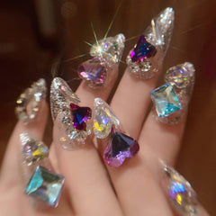QQPPOLIU almond press-on nails in medium stiletto shape offer fast, salon-free manicures.