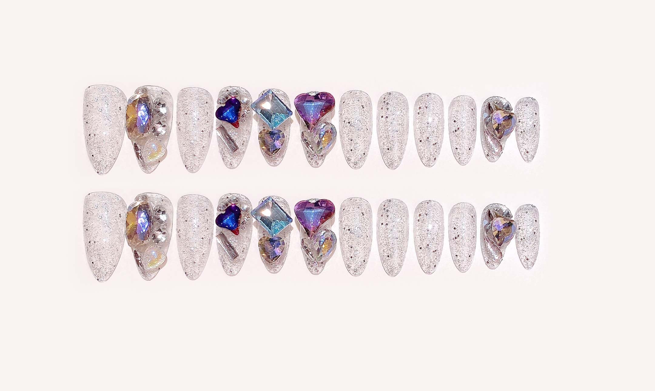 QQPPOLIU gifts-ready nails suitable for Mother's Day fashion moments.