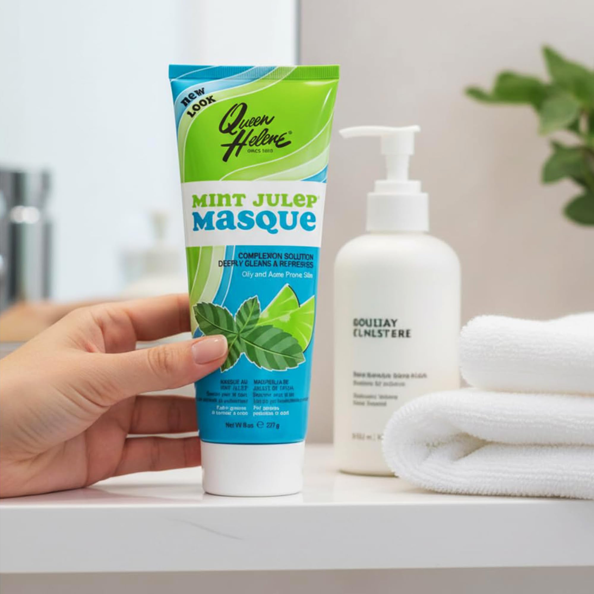 Queen Helene Mint Julep Masque spa ambiance evokes cooling, refreshing skin ritual.