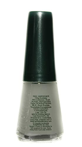 Quimica Alemana Nail Hardener in use during routine manicure.