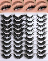 QUNETY Lashes Cat Eye Style 01—adds defined cat-eye lift for a bold daytime look.