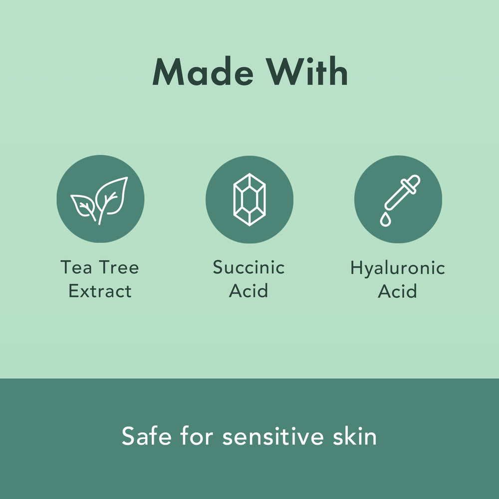 Rael patch with hyaluronic acid provides moisture while covering.