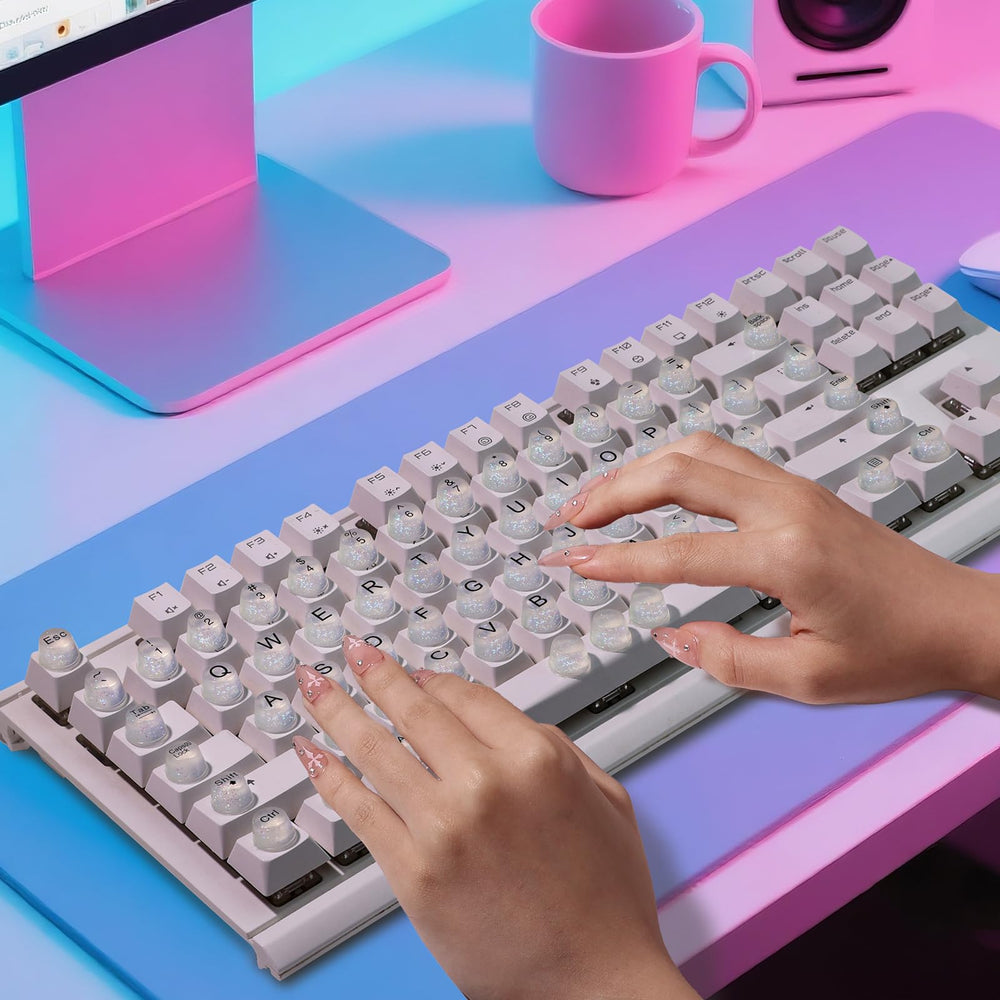 Raised Button silicone keycaps with micro-frosted texture improve grip