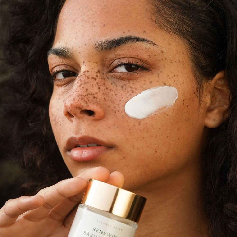 RANAV Bakuchi seed cream texture closeup highlighting natural retinol alternative
