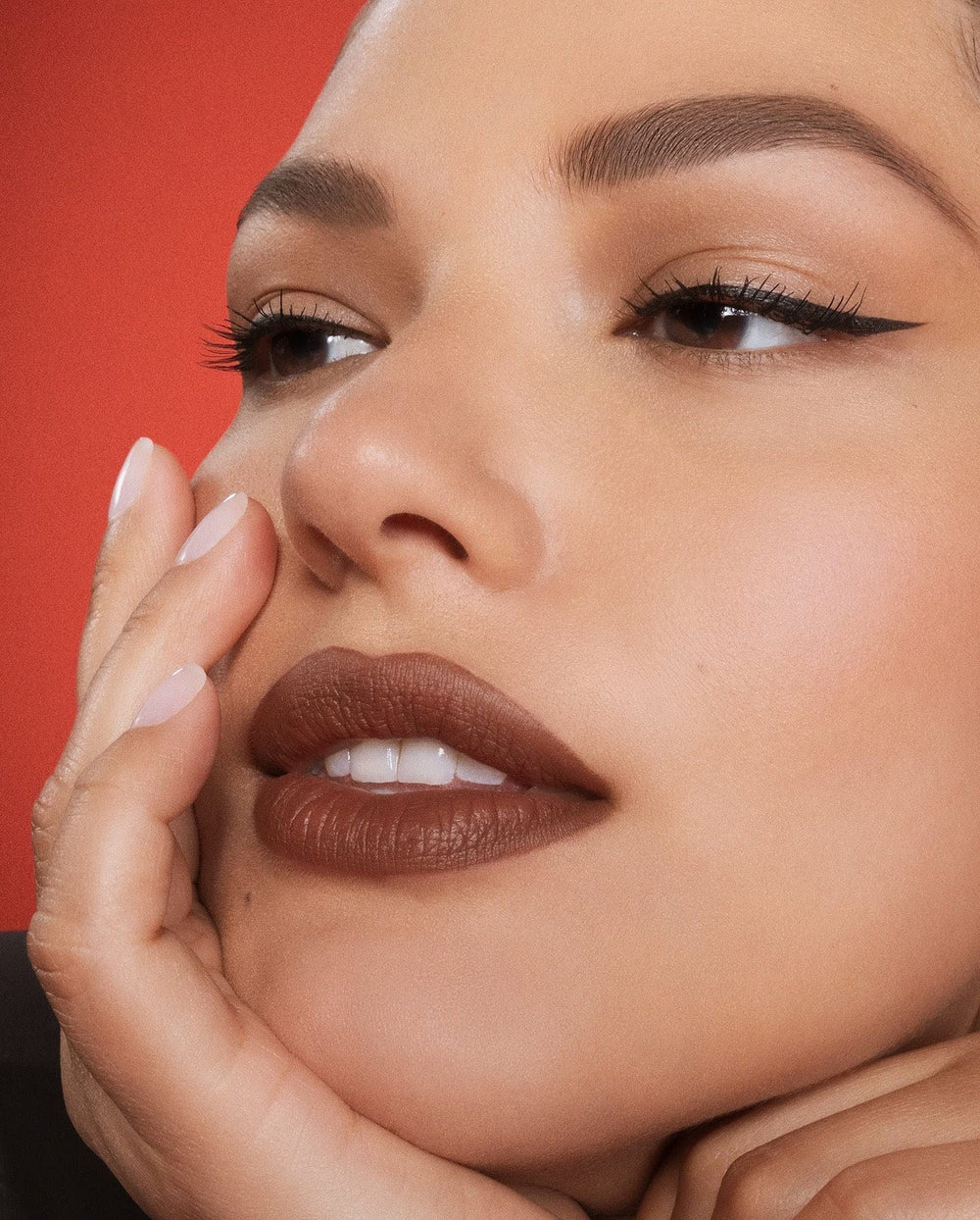 Close up of Gifted lip liner tip for clean edge application