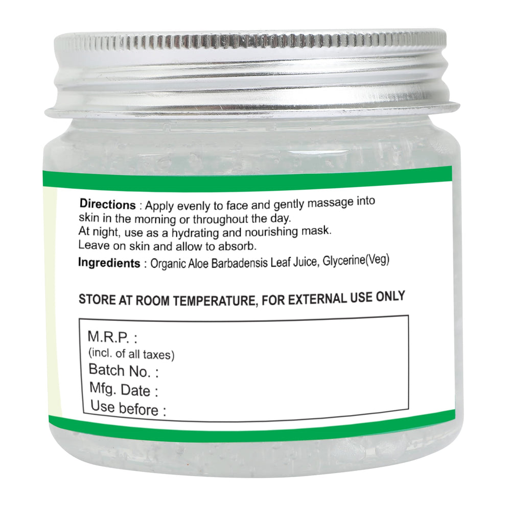 Raslok Aloe Vera Gel face application demonstrates light, non-sticky hydration.