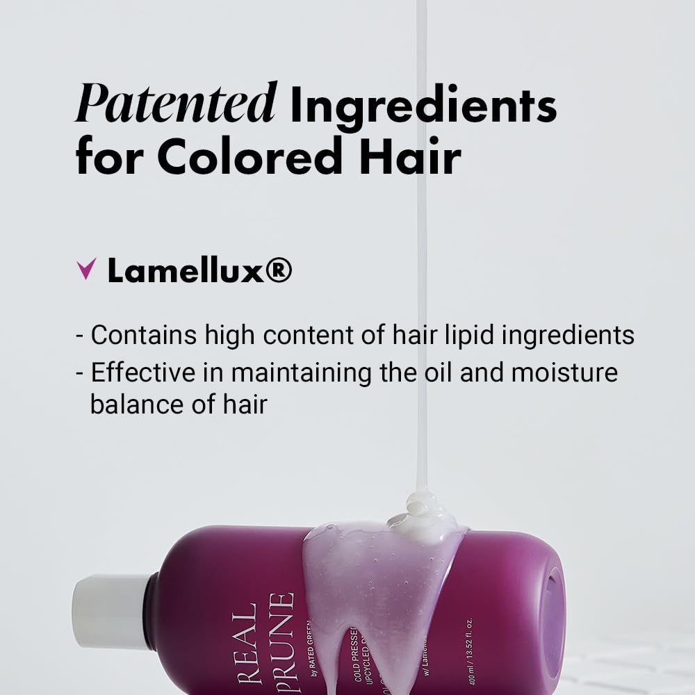 RATED GREEN Hydrating shampoo foam shown on hands with moisture lock-in.