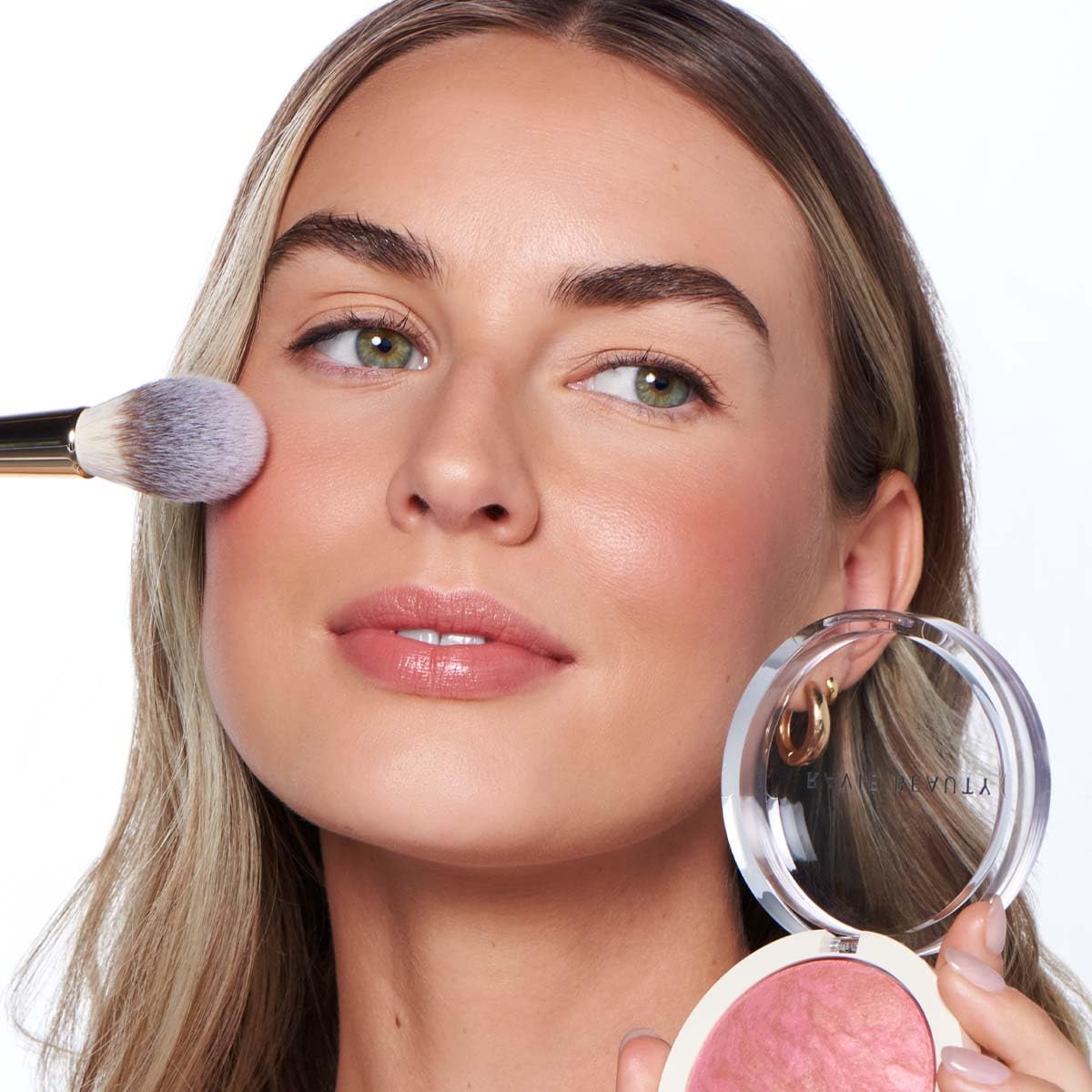 Ravie Beauty 98% natural origin ingredients for gentle wear