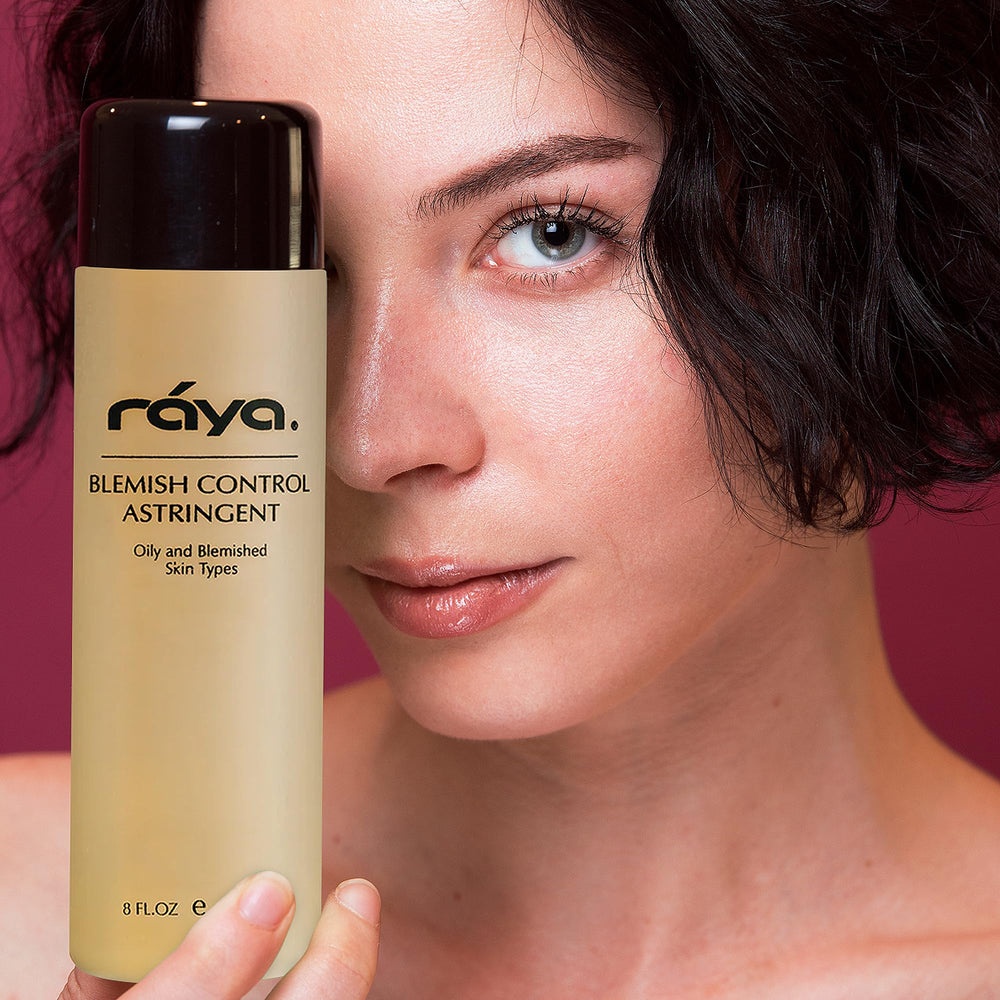 Raya Aloe Vera hydration calms and nourishes skin during toning.
