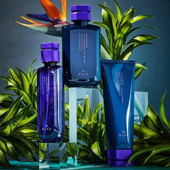R+Co BLEU lather application demonstrates even distribution during washing.