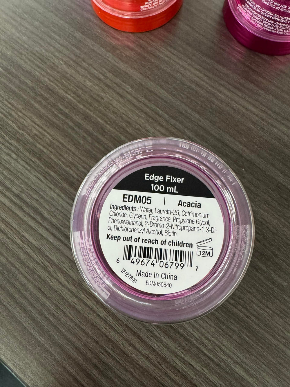 Red by Kiss Edge Fixer 100ml size ideal for braids and edges