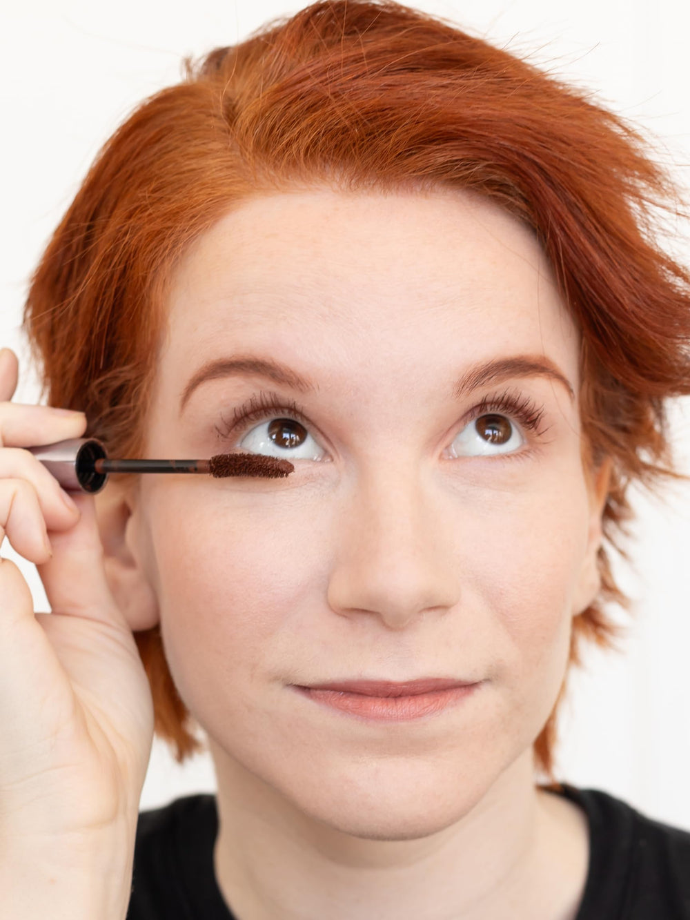 Redhead Revolution Waterproof Gingerlash keeps lashes defined all day.