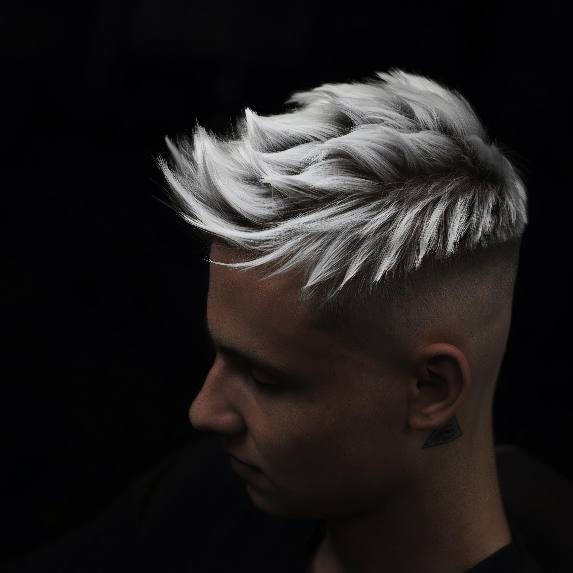 Redone Blue Wax Hair-Glow showing glossy finish and texture enhancement