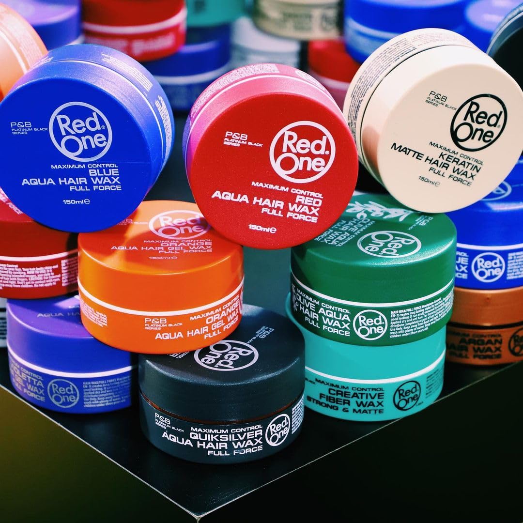 Redone Cobra gel-wax finish enhances natural shine.