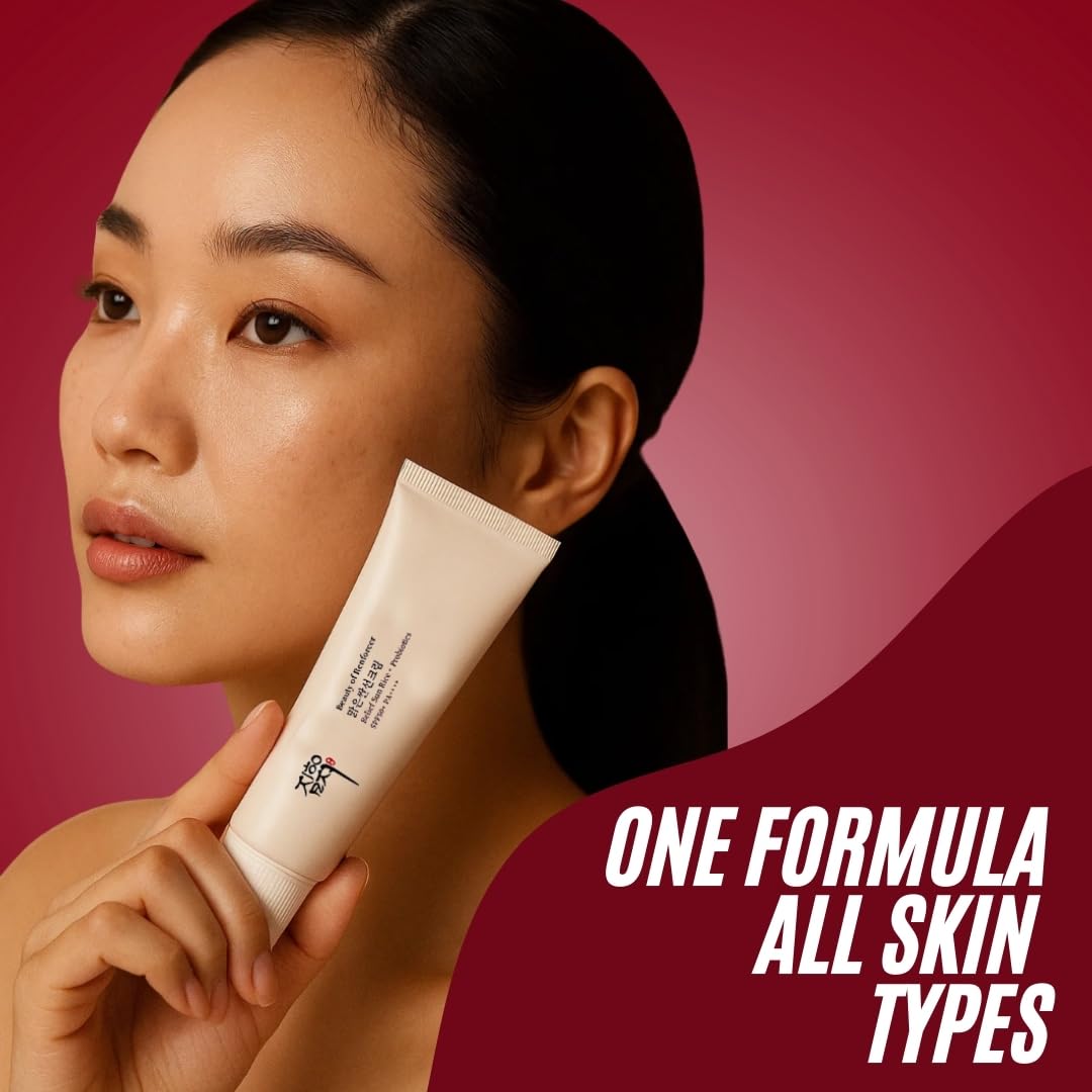 Renforcer Relief Sun on-face-application shows smooth, lightweight coverage for everyday makeup prep.