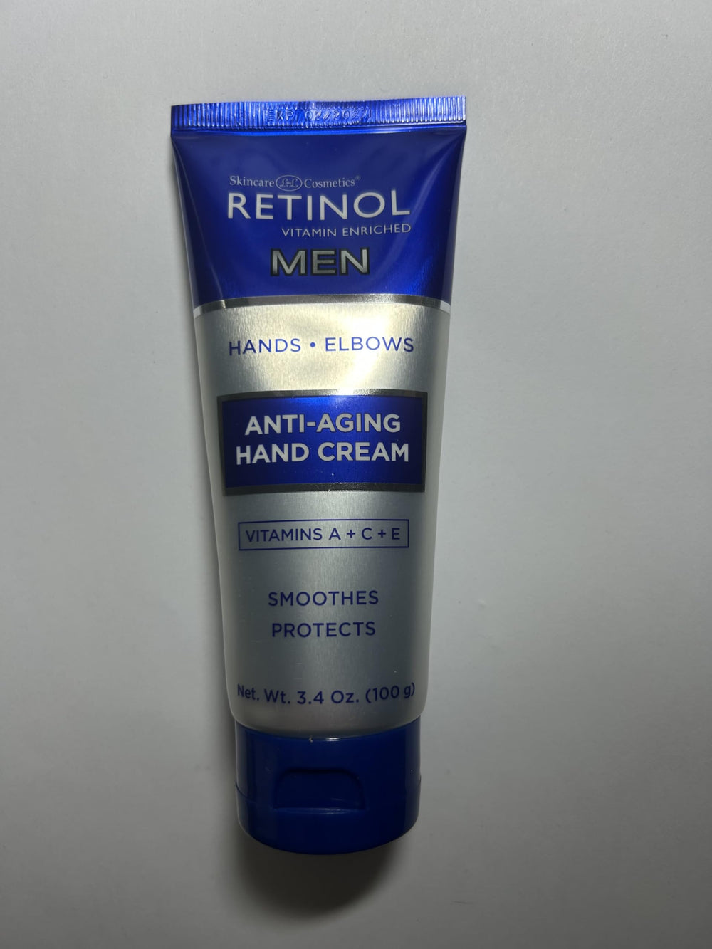 Retinol Men anti-aging hand cream jar for smoother, younger-looking hands.