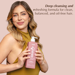 Rev320 Pure Deep Cleanse close-up scalp care in action