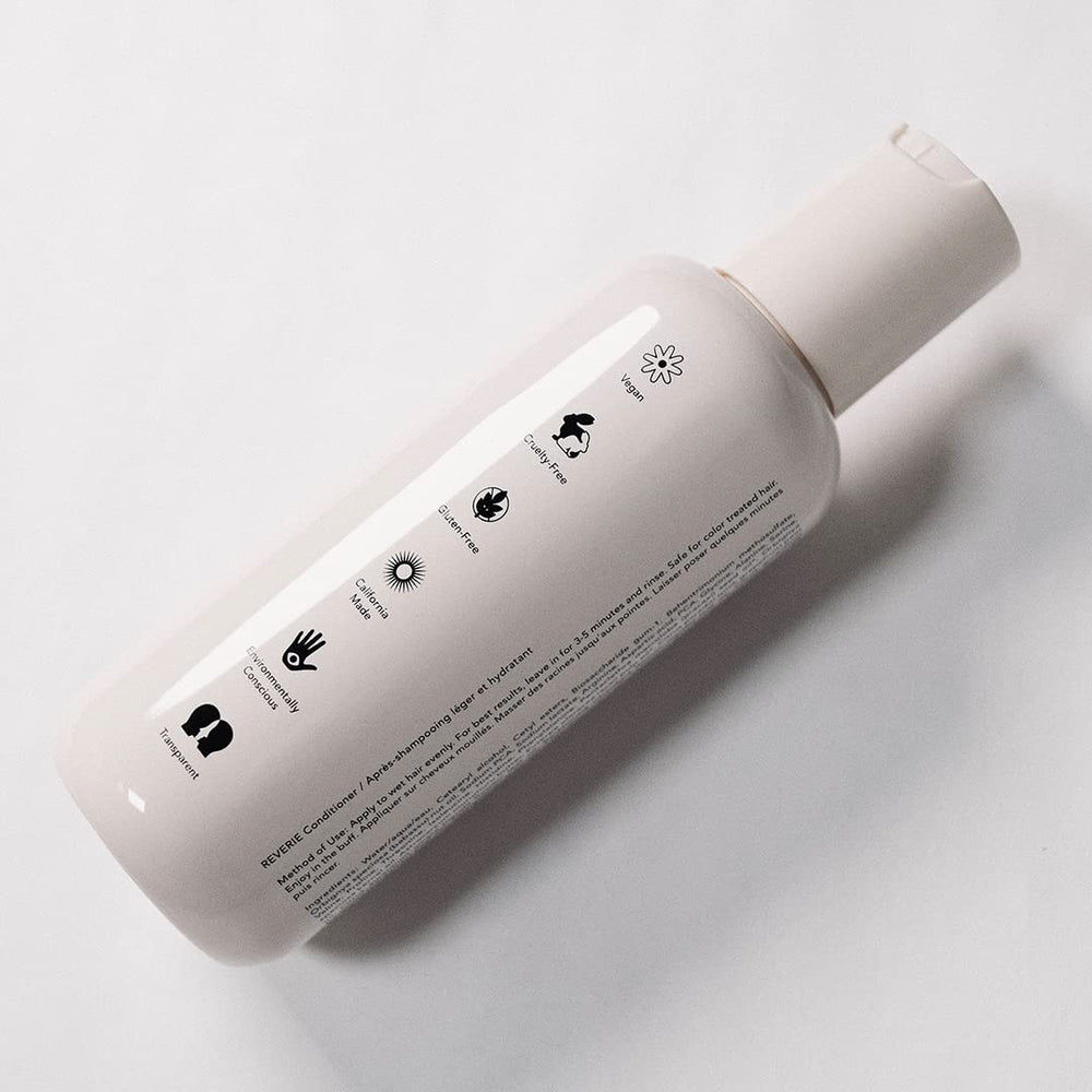 REVERIE conditioner with babassu oil for soft, refreshed hair
