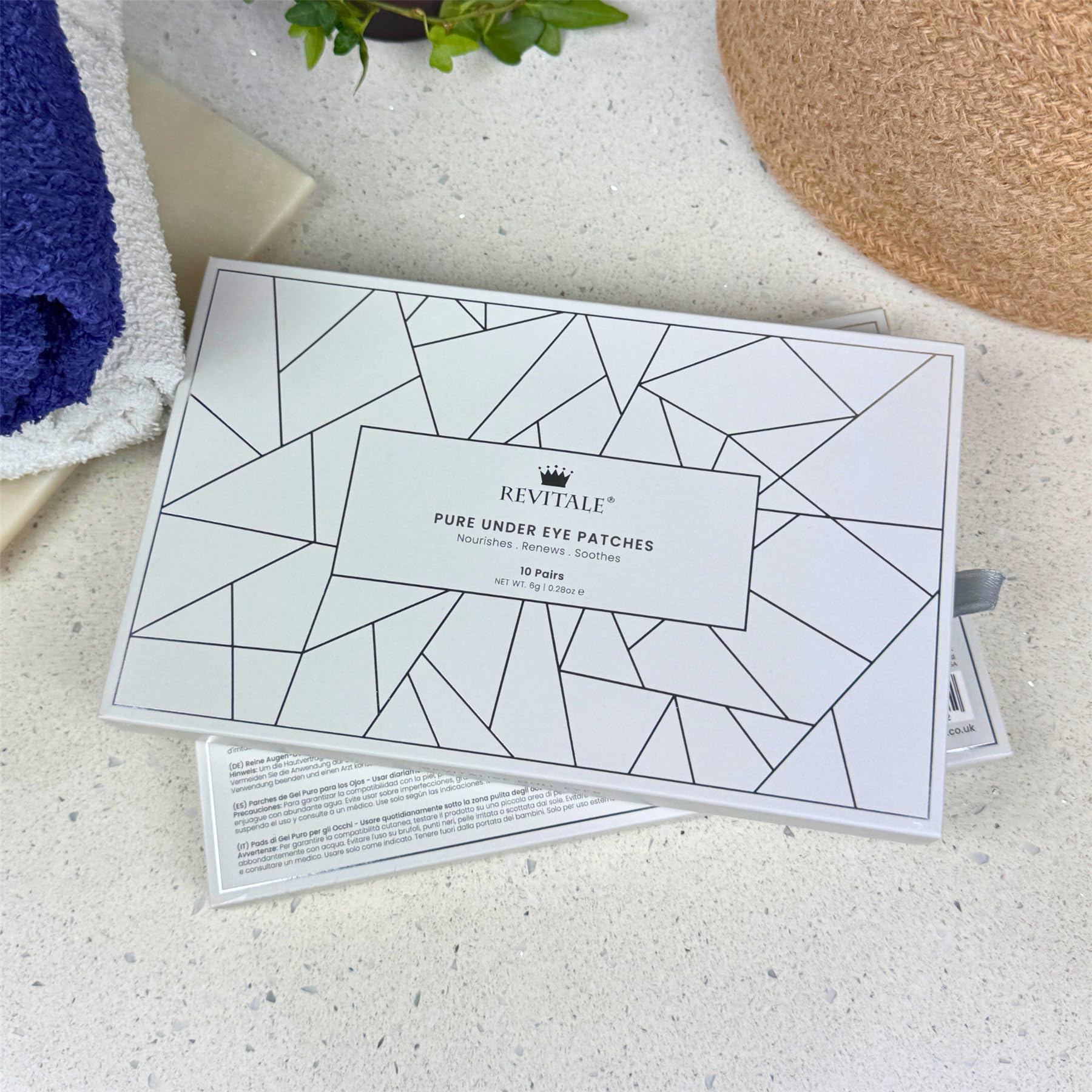 Aloe Vera in REVITALE patches provides soothing, cooling relief for delicate skin.