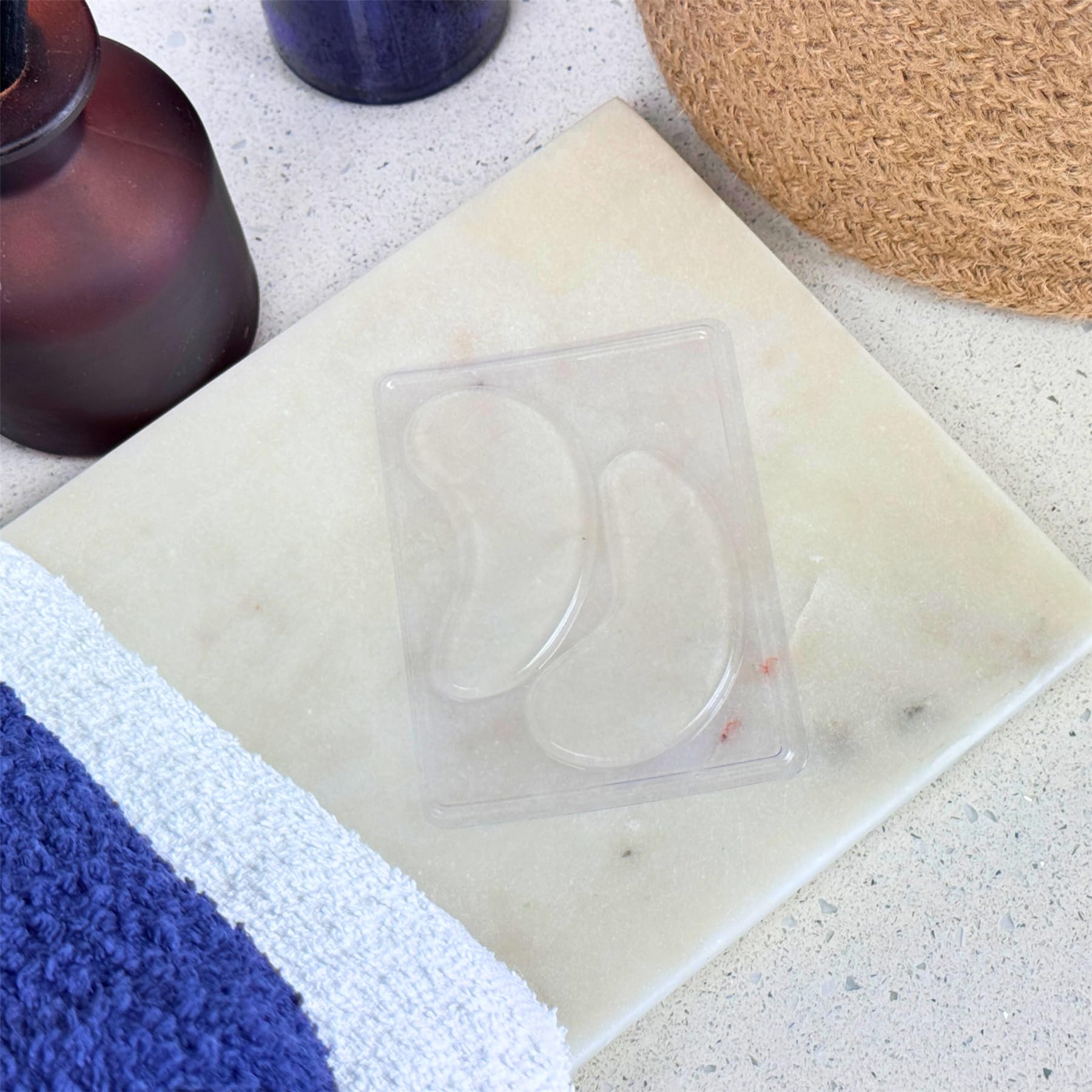REVITALE 10-pair pack ready for daily eye care routine.