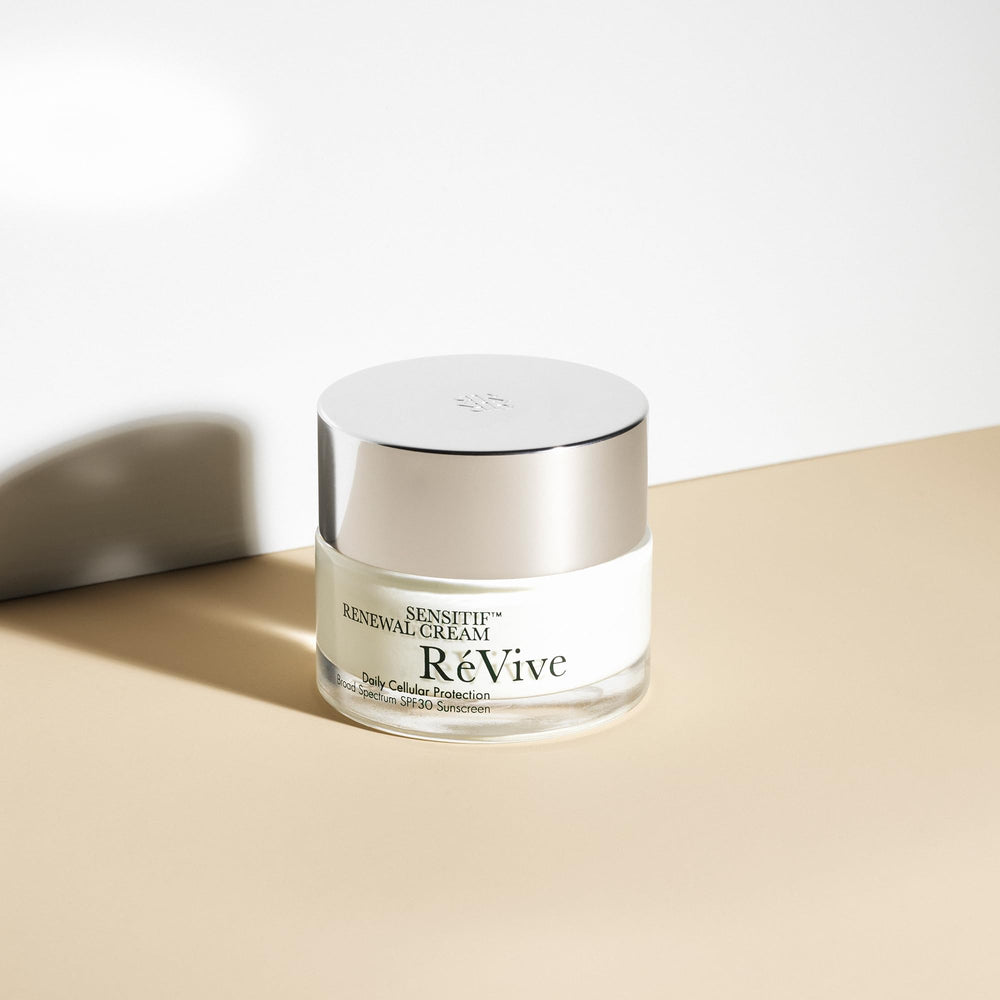 RéVive Sensitif Renewal Day Cream application demonstrates smooth, even skin feel